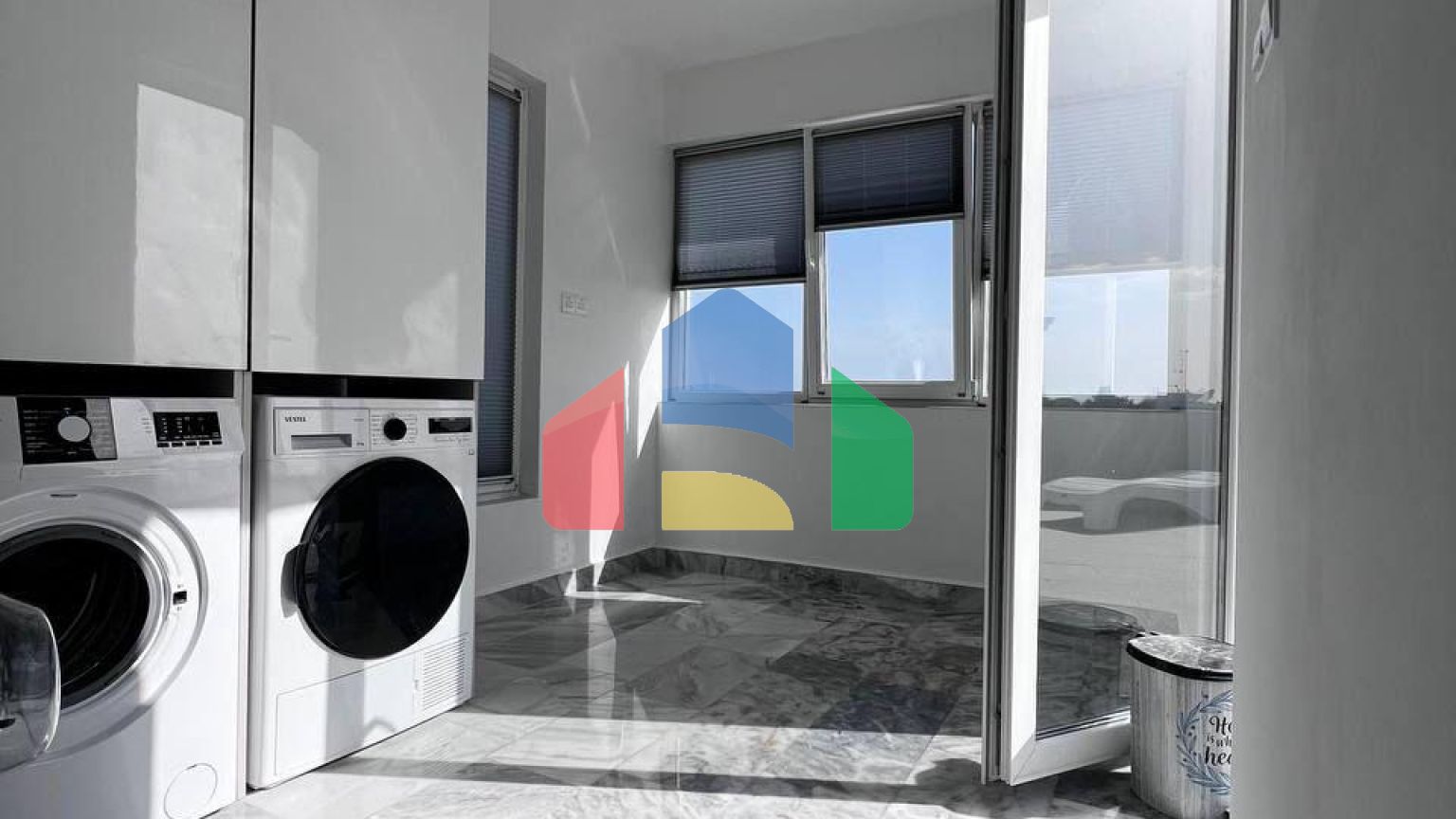 3-комнатная вилла 138 м2 с террасой на крыше