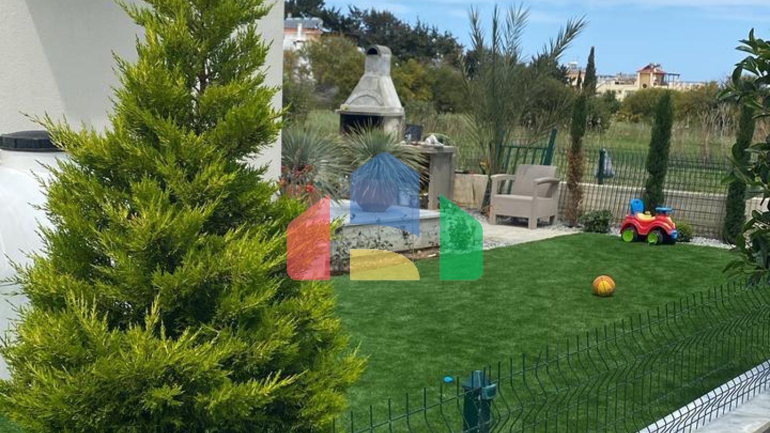 3-комнатная вилла 138 м2 с террасой на крыше