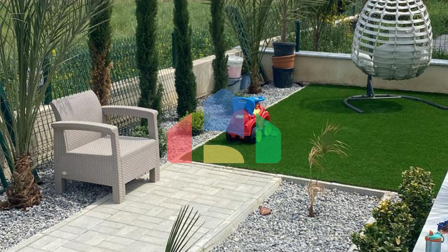 3-комнатная вилла 138 м2 с террасой на крыше