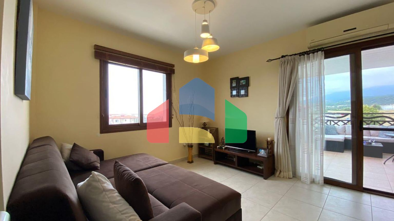 3-комнатные апартаменты с террасой общей площадью 105м2