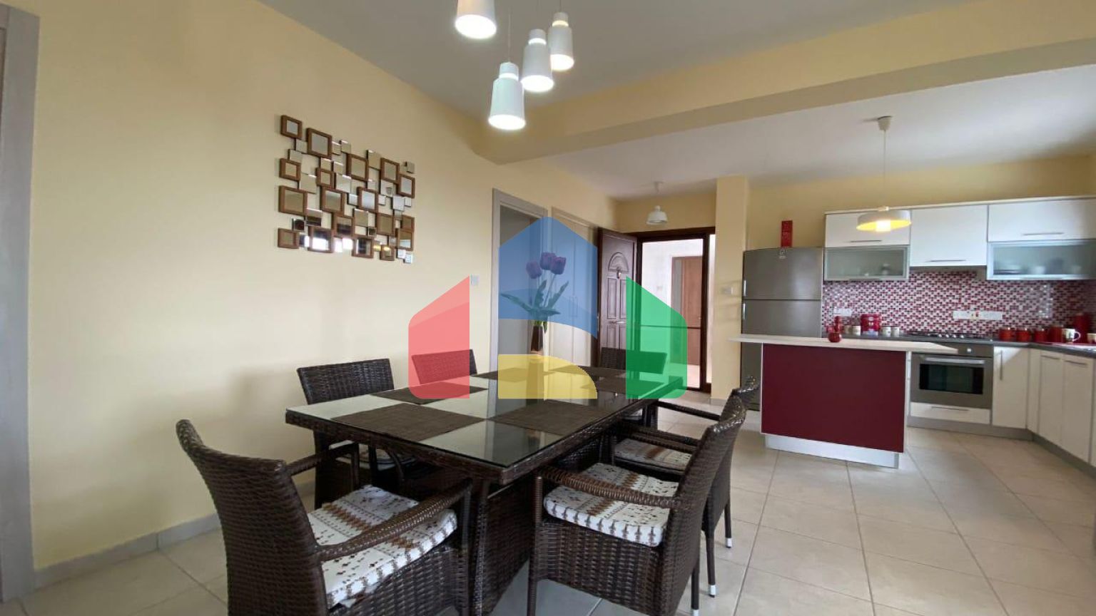 3-комнатные апартаменты с террасой общей площадью 105м2