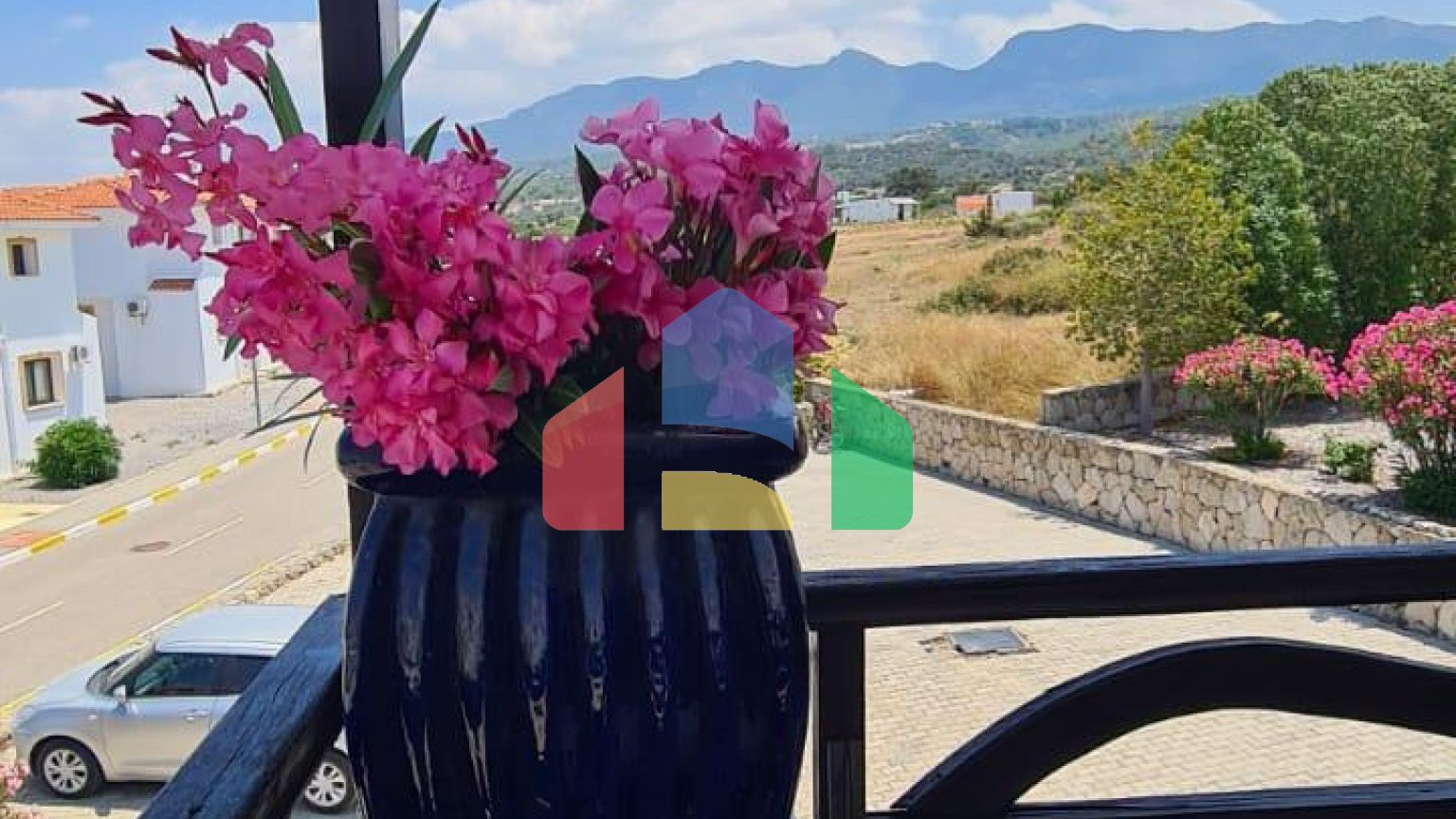 3-комнатные апартаменты с террасой общей площадью 105м2