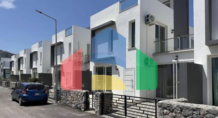 4-комнатный таунхаус 140м2 у пляжа 