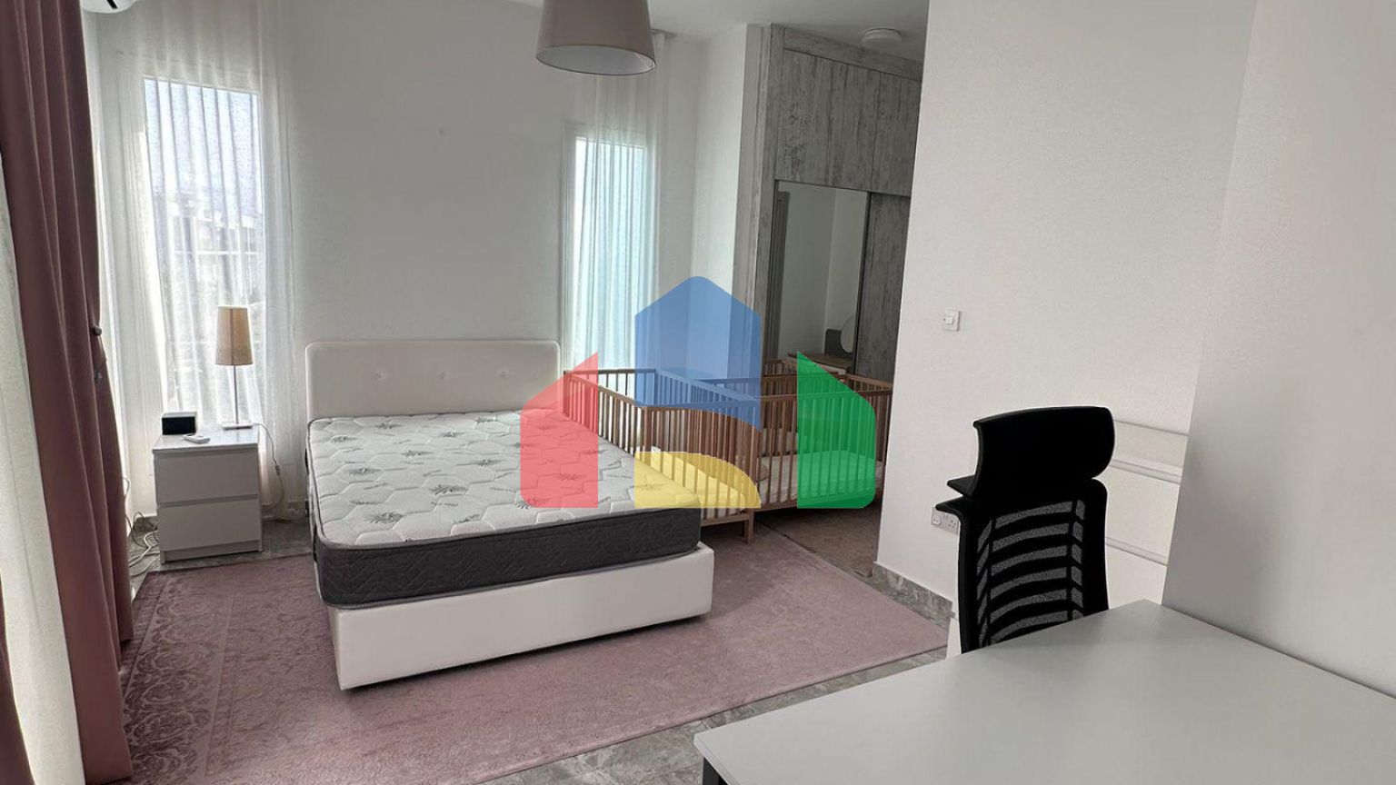 4-комнатный таунхаус 140м2 у пляжа 