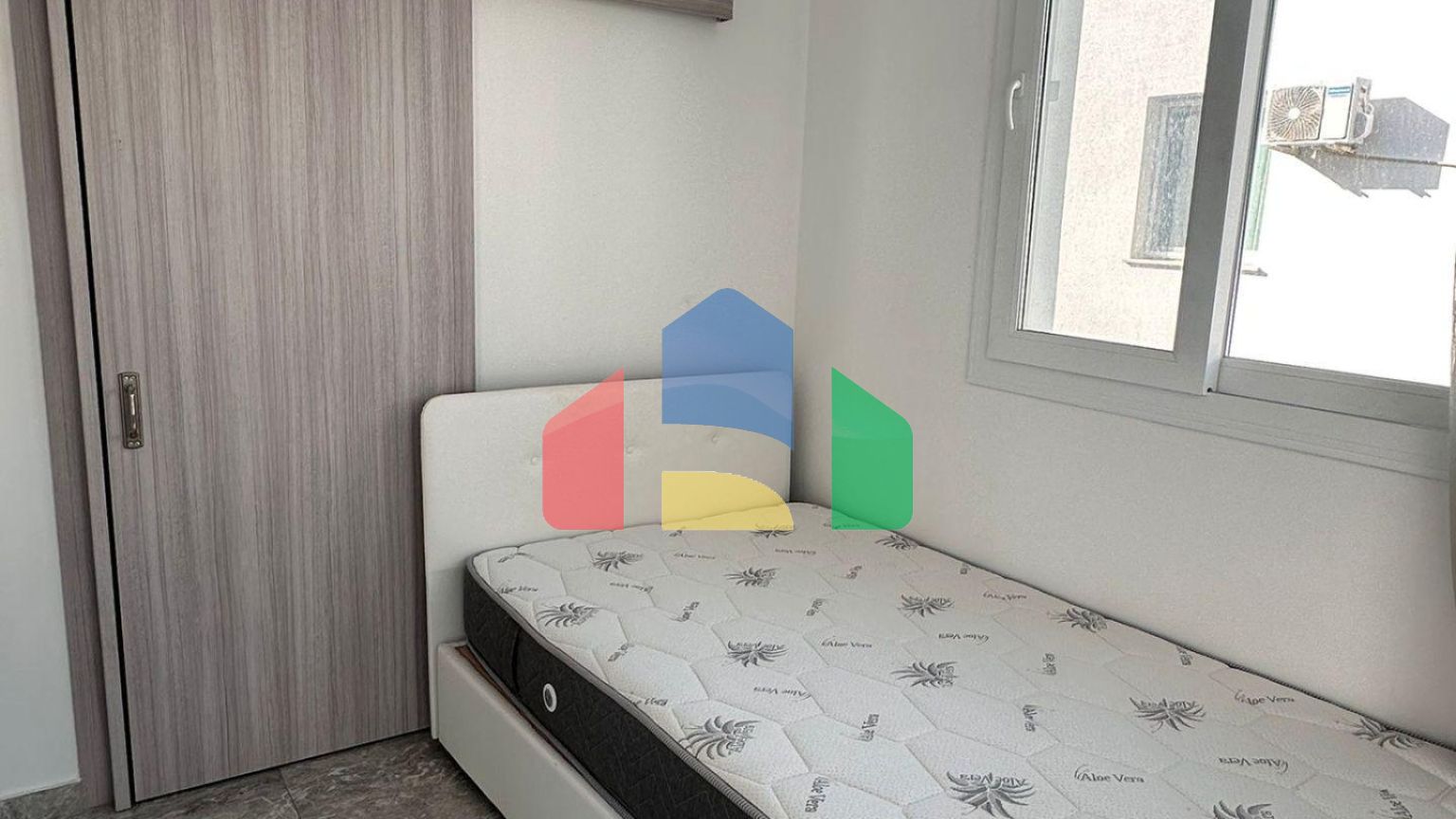 4-комнатный таунхаус 140м2 у пляжа 