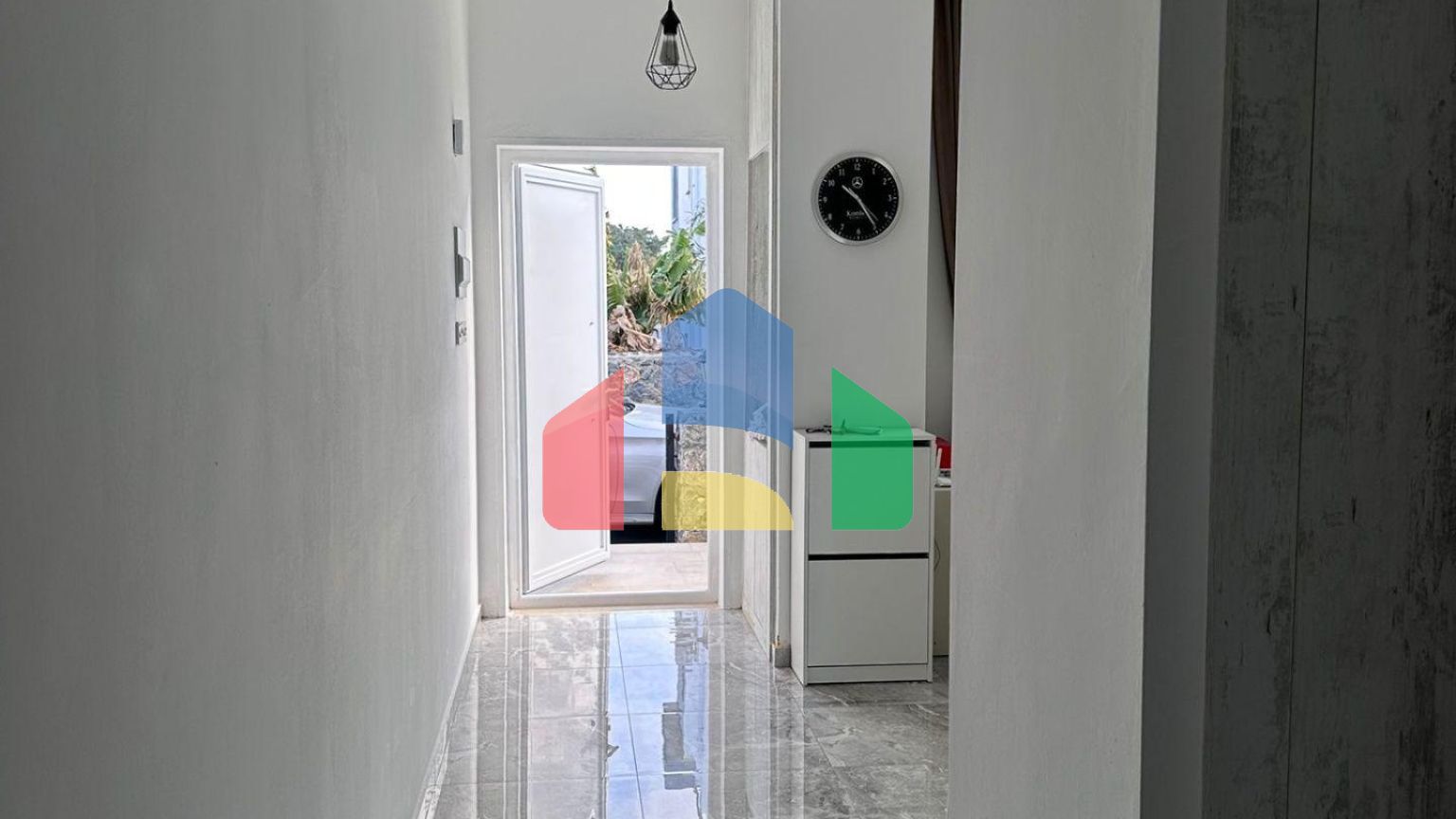 4-комнатный таунхаус 140м2 у пляжа 