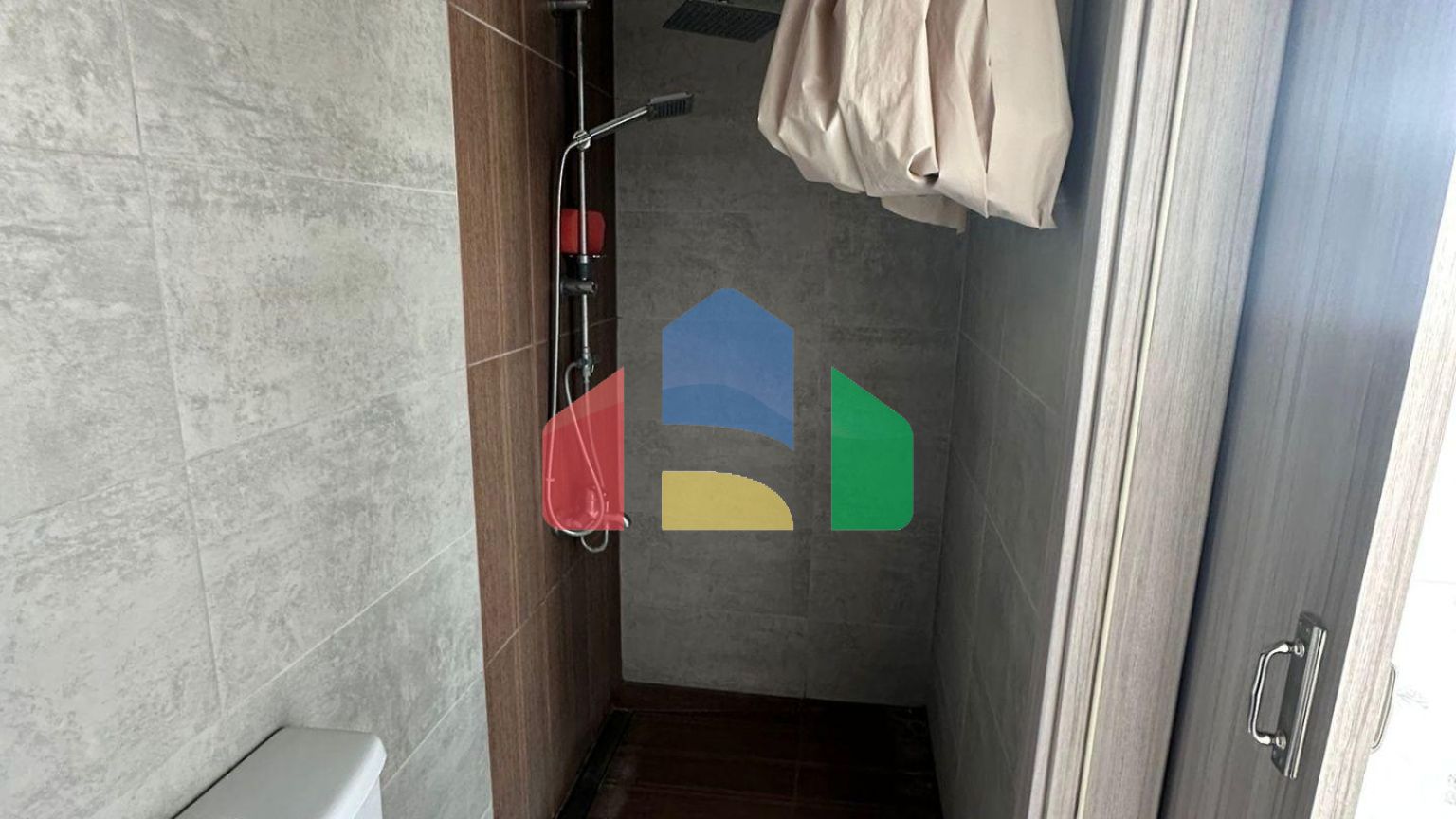 4-комнатный таунхаус 140м2 у пляжа 