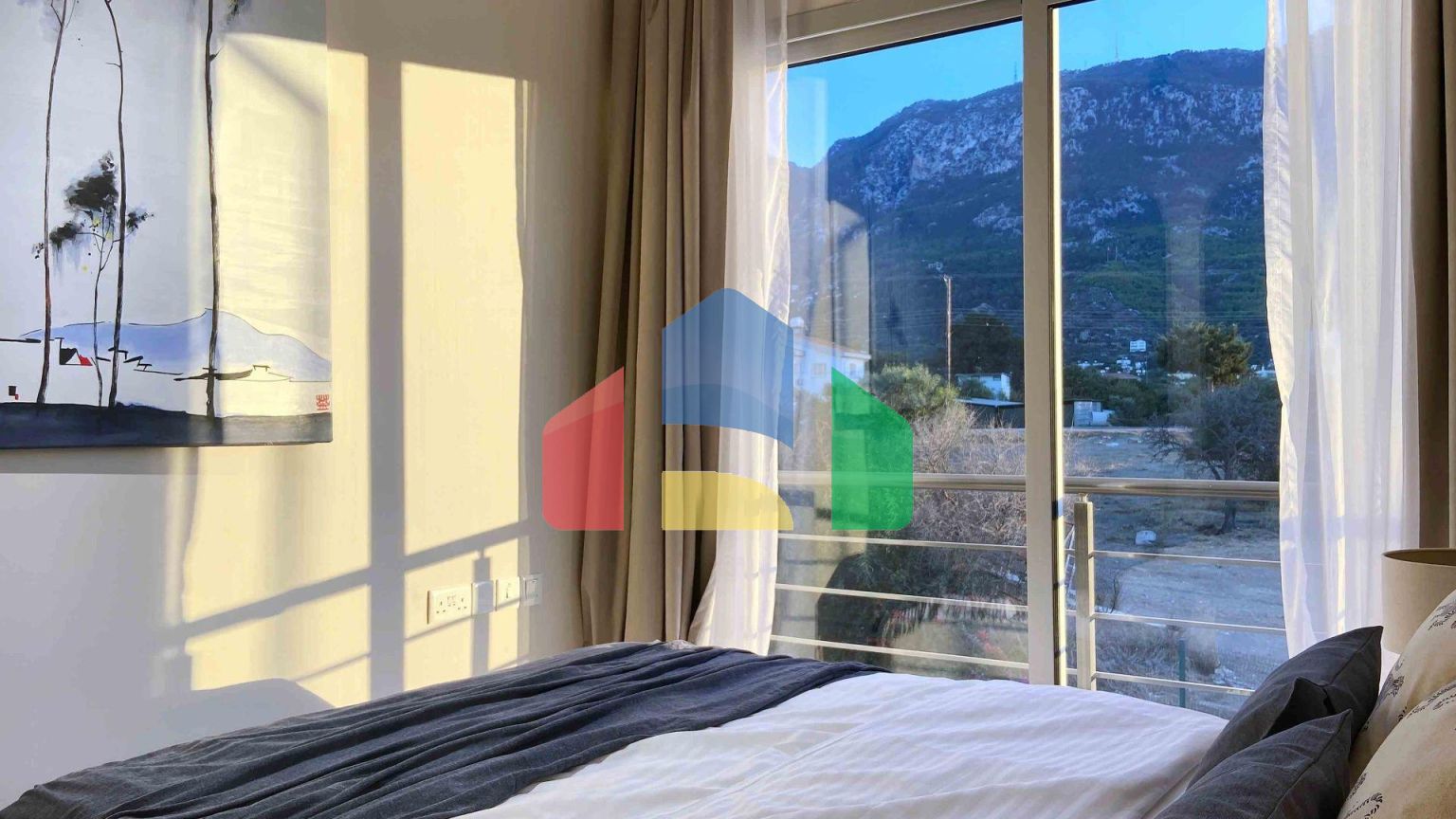 3-комнатный пентхаус 218 м2 на первой береговой линии