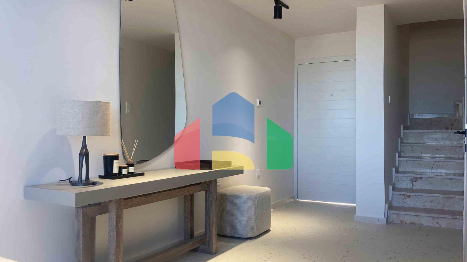 3-комнатный пентхаус 218 м2 на первой береговой линии