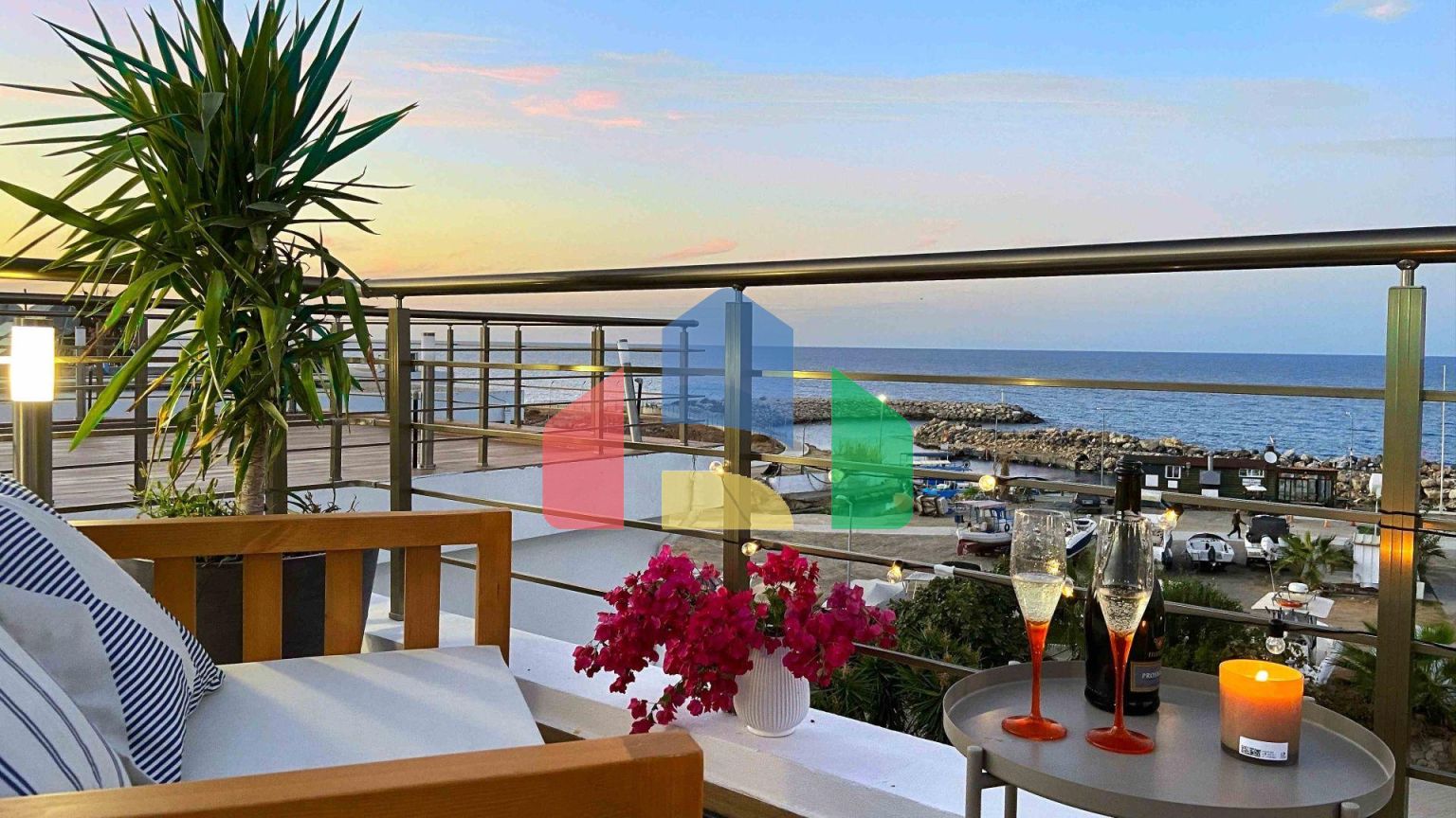 3-комнатный пентхаус 218 м2 на первой береговой линии