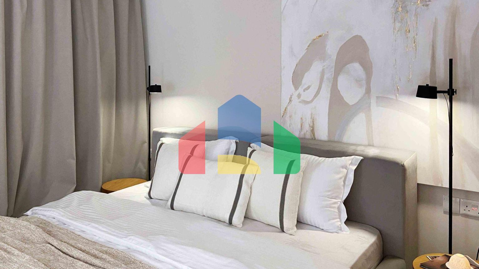 3-комнатный пентхаус 218 м2 на первой береговой линии