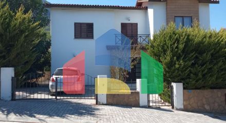 4-комнатная вилла 237 м2 у подножия гор