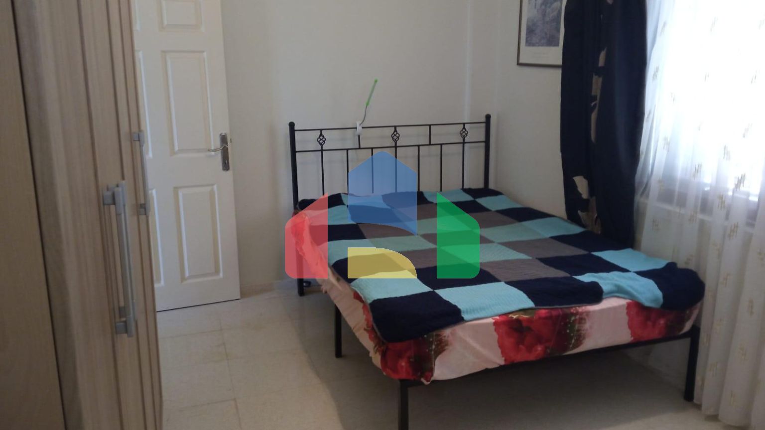 4-комнатная вилла 237 м2 у подножия гор