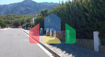 4-комнатная вилла 237 м2 у подножия гор