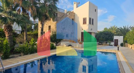 4-комнатная вилла 190м2 с бассейном