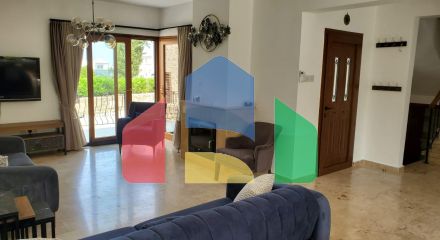 4-комнатная вилла 190м2 с бассейном