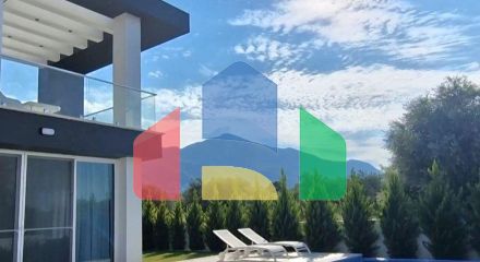 5-комнатнатная вилла 200 м2 с бассейном