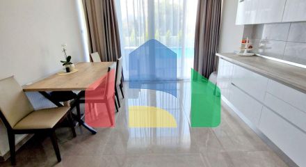 5-комнатнатная вилла 200 м2 с бассейном