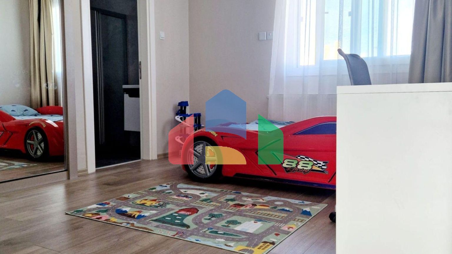 5-комнатнатная вилла 200 м2 с бассейном