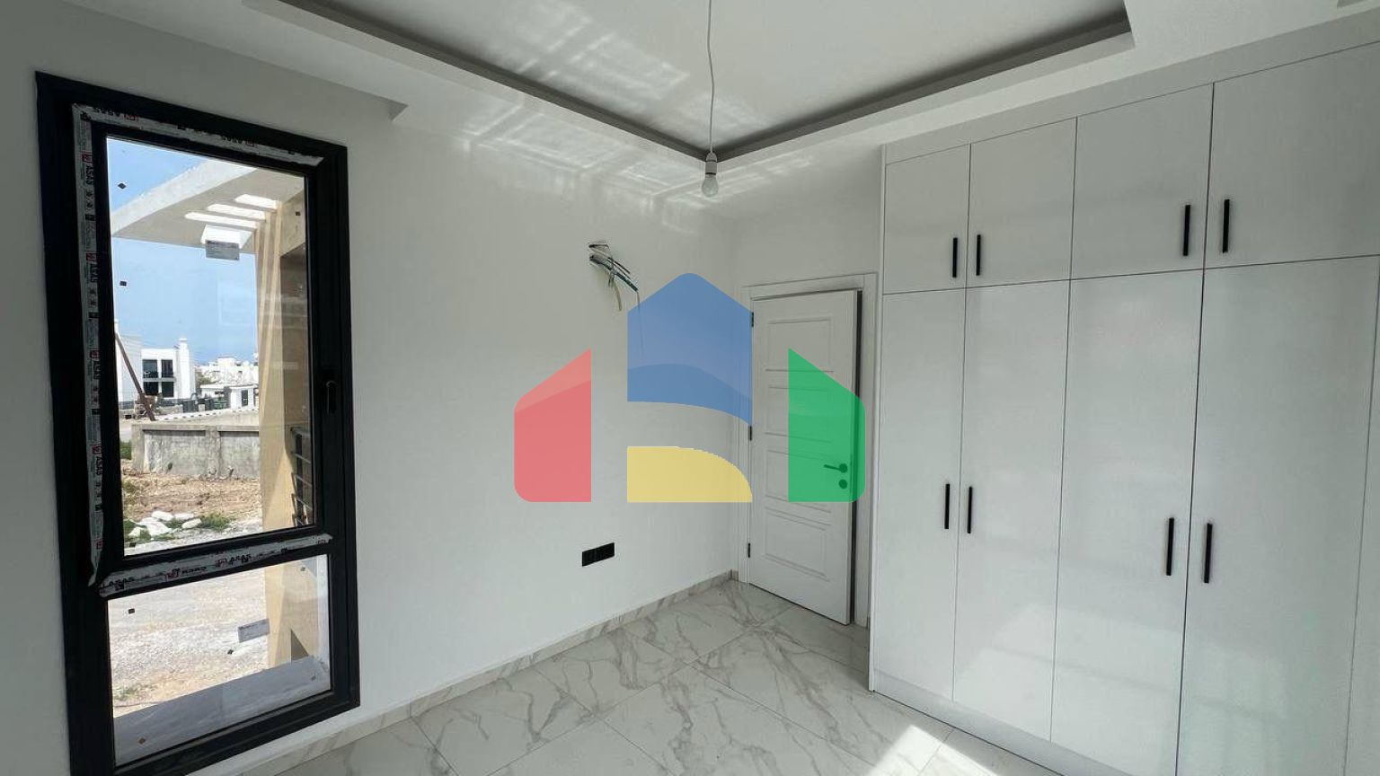 3-комнатные апартаменты 69м2 с террасой в Алсанджаке