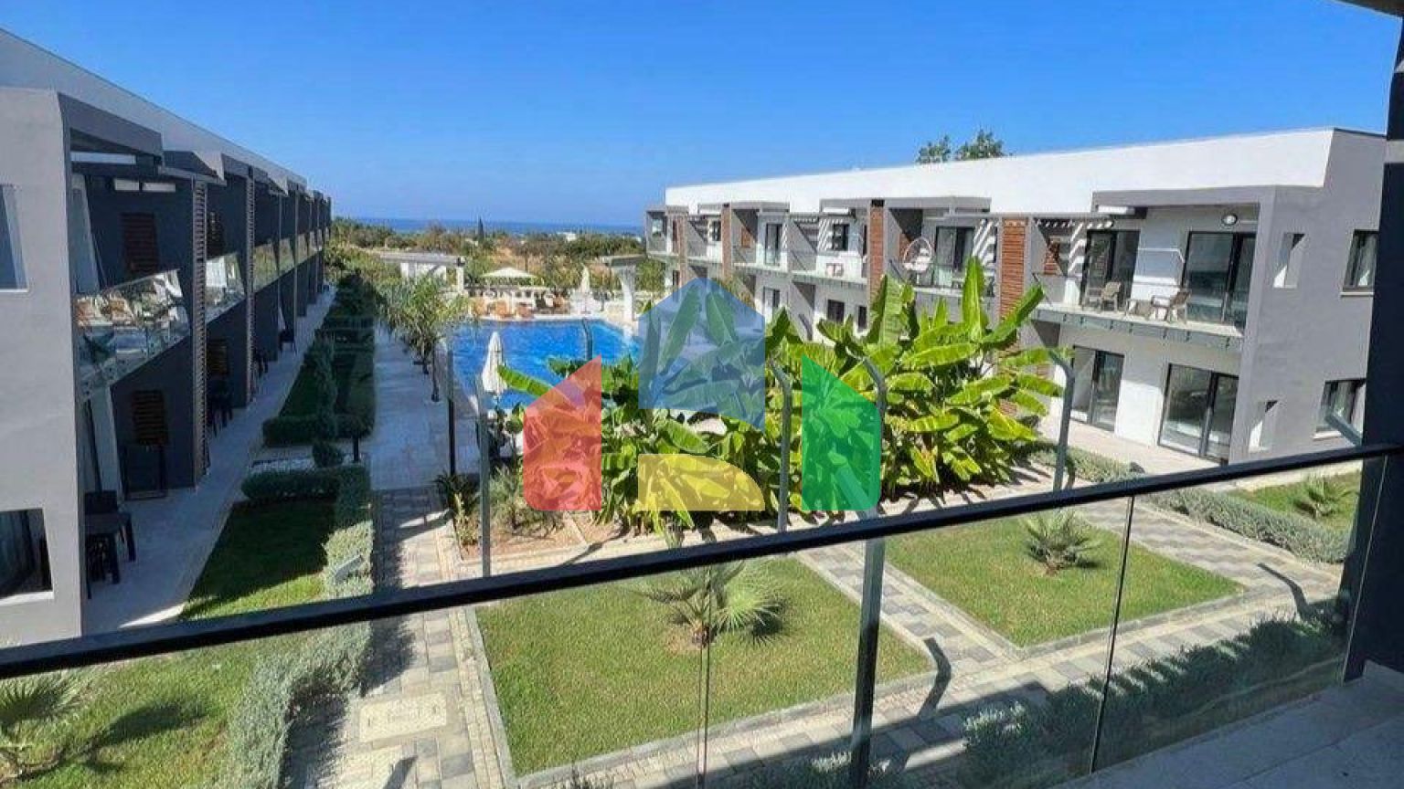 2-комнатный пентхаус 60м2 с террасой на крыше 35м2