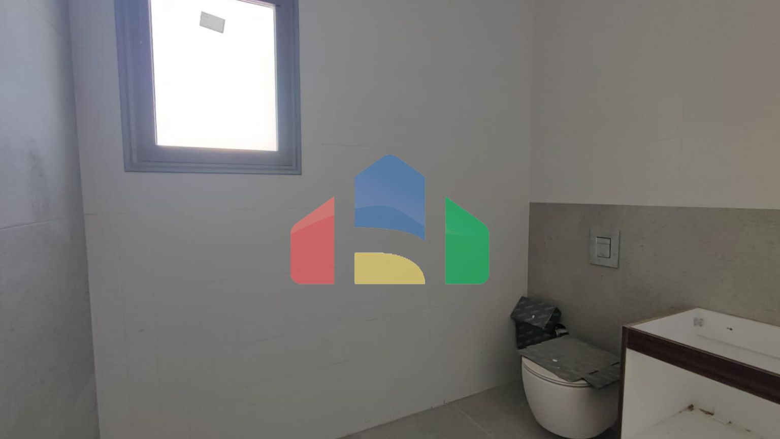 4-комнатная вилла 165 м2 с террасой на крыше