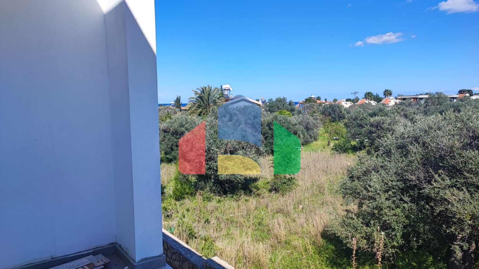 4-комнатная вилла 165 м2 с террасой на крыше