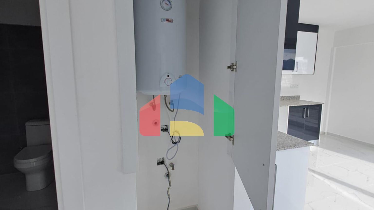 3-комнатные апартаменты loft 140 м2 с большой террасой 38 м2 в уютном комплексе