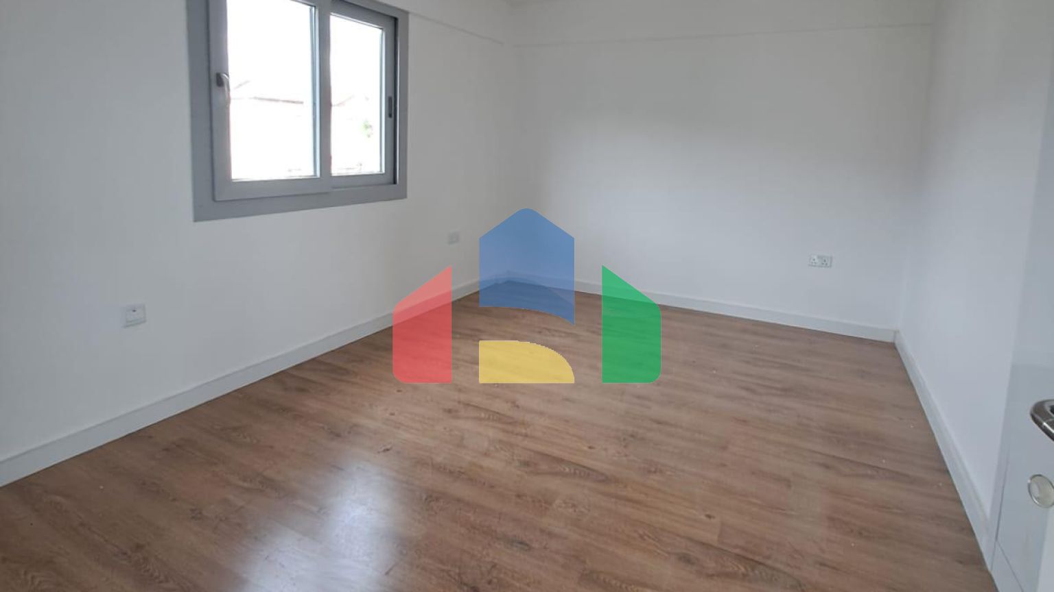 3-комнатные апартаменты loft 140 м2 с большой террасой 38 м2 в уютном комплексе