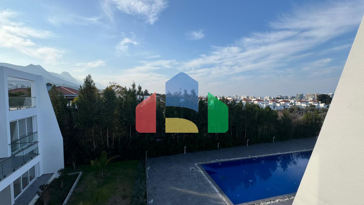 4-комнатные апартаменты loft 160 м2 в 10 минутах от моря