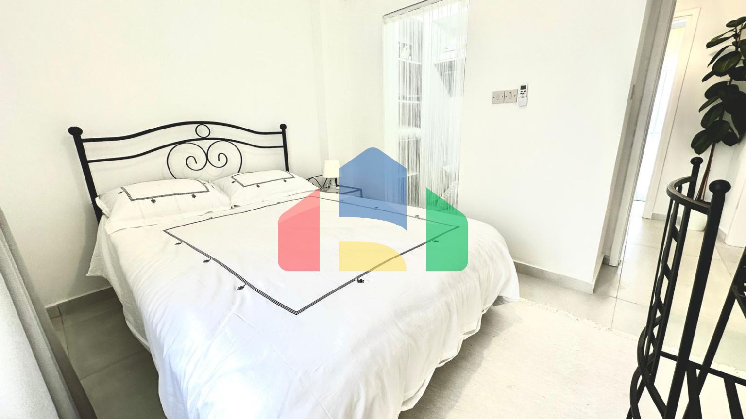 3-комнатный пентхаус 70 м2 с террасой на крыше 40 м2 на первой береговой линии