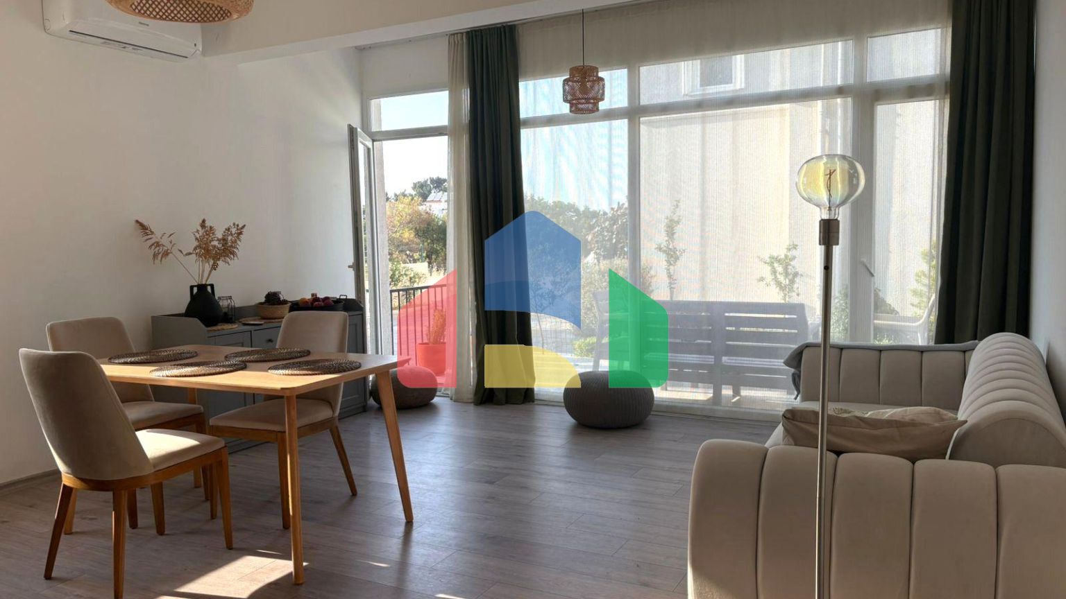 3-комнатные апартаменты 80 м2 в 5 минутах от пляжа