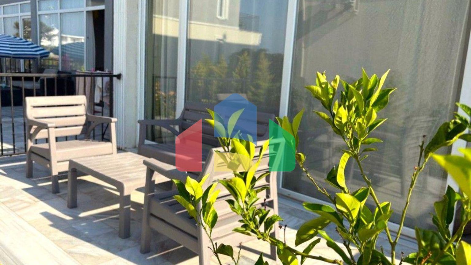 3-комнатные апартаменты 80 м2 в 5 минутах от пляжа