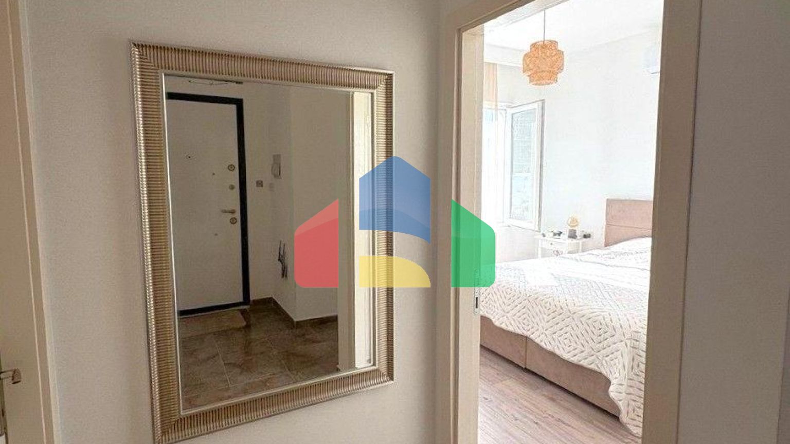 3-комнатные апартаменты 80 м2 в 5 минутах от пляжа