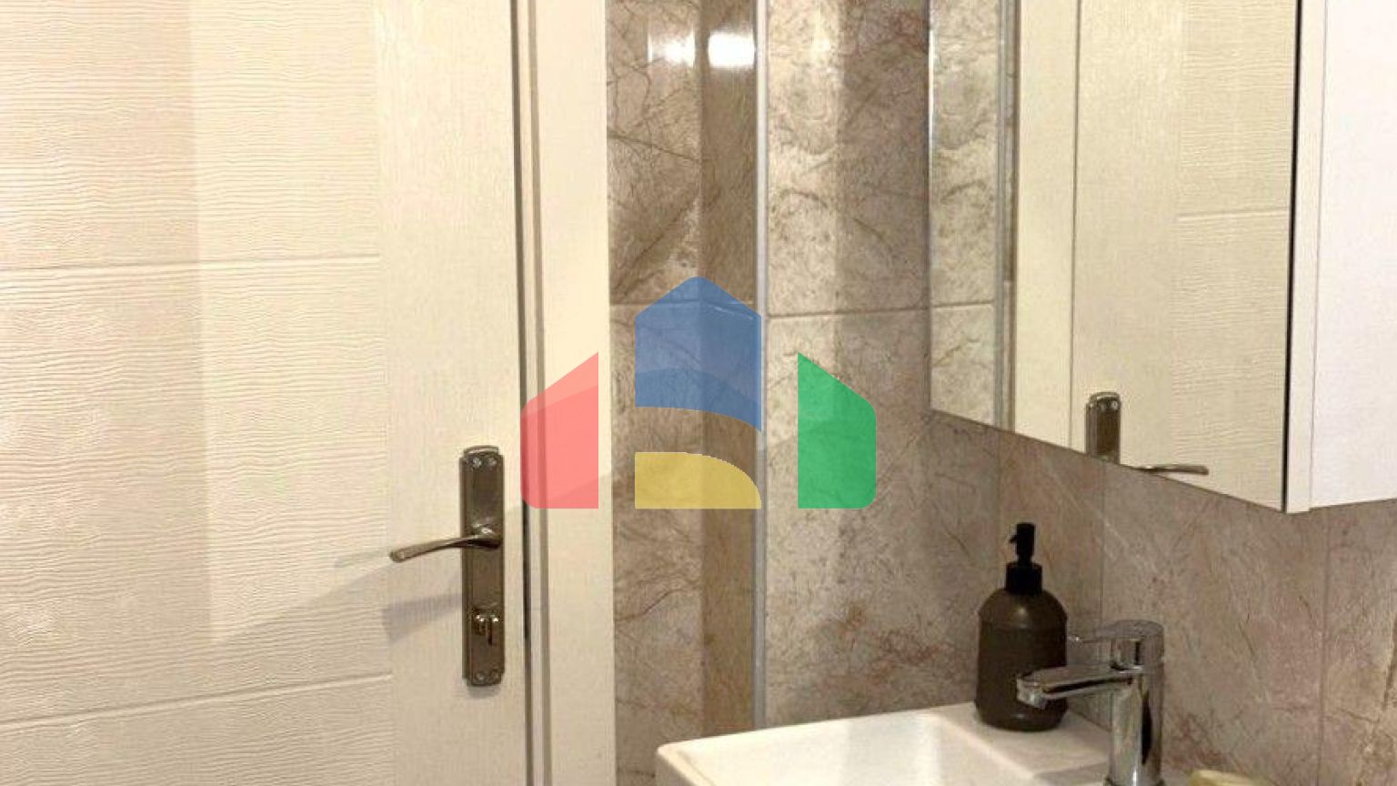 3-комнатные апартаменты 80 м2 в 5 минутах от пляжа