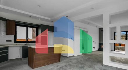 4-комнатная вилла 267 м2 с террасой 57 м2 с собственным участком земли