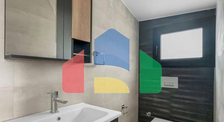 4-комнатная вилла 267 м2 с террасой 57 м2 с собственным участком земли