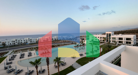 Студия 45 м2 с террасой 8 м2 в 250 метрах от пляжа с мебелью и техникой Студия 45 м2 с террасой 8 м2 в 250 метрах от пляжа с мебелью и техникой