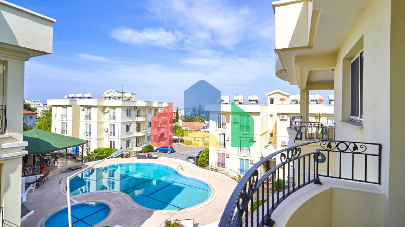 4-комнатные апартаменты 130 м2 в 5 минутах от моря