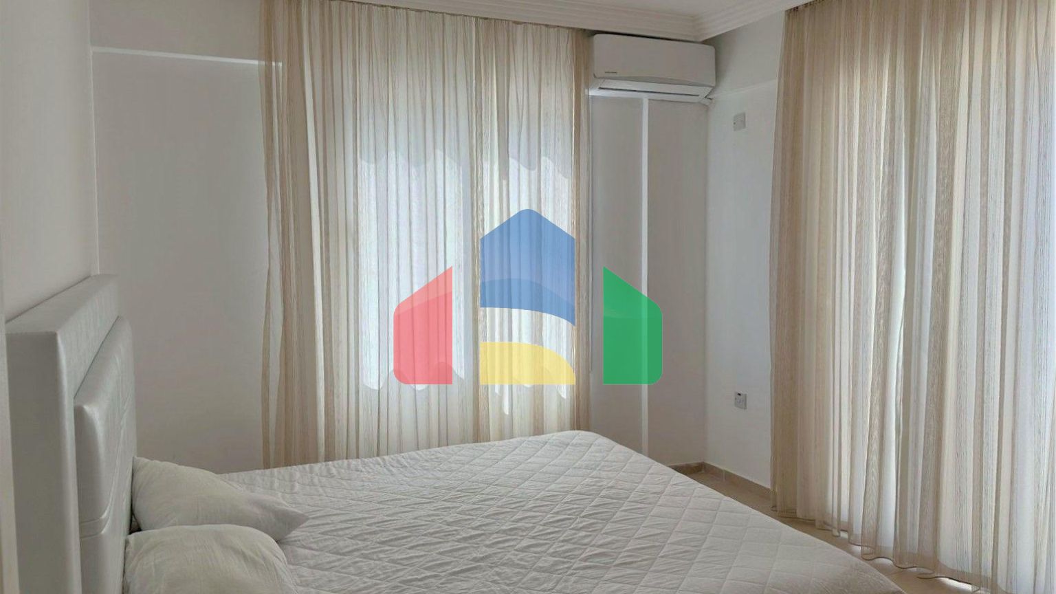 4-комнатные апартаменты 130 м2 в 5 минутах от моря