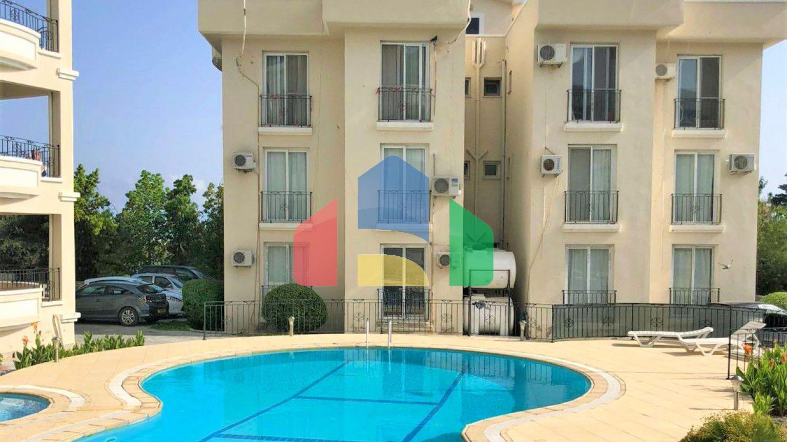 4-комнатные апартаменты 130 м2 в 5 минутах от моря