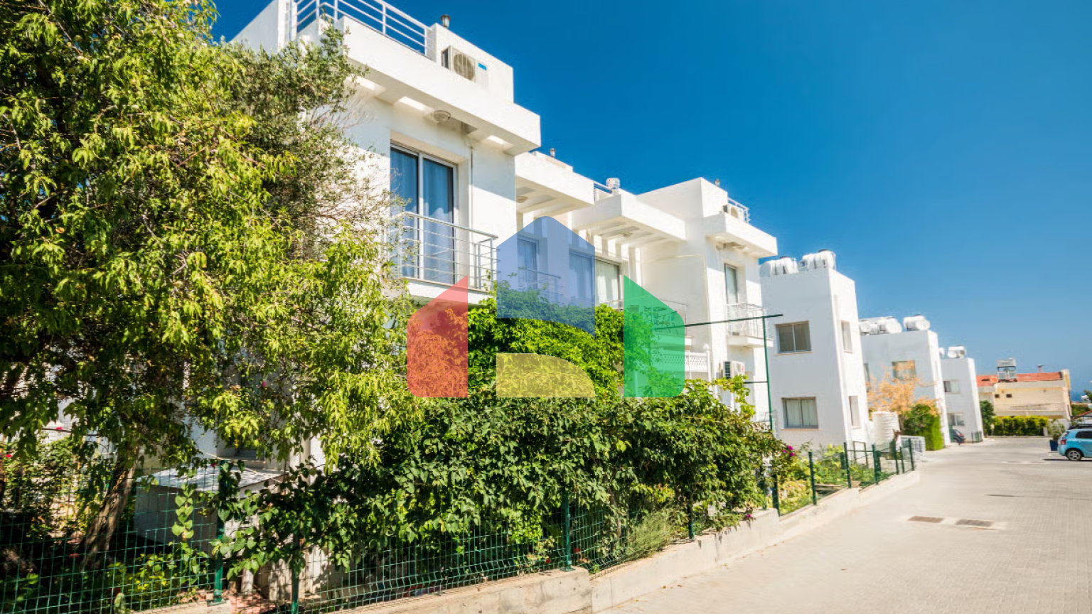 2-комнатный пентхаус 40 м2 с террасой на крыше 26 м2