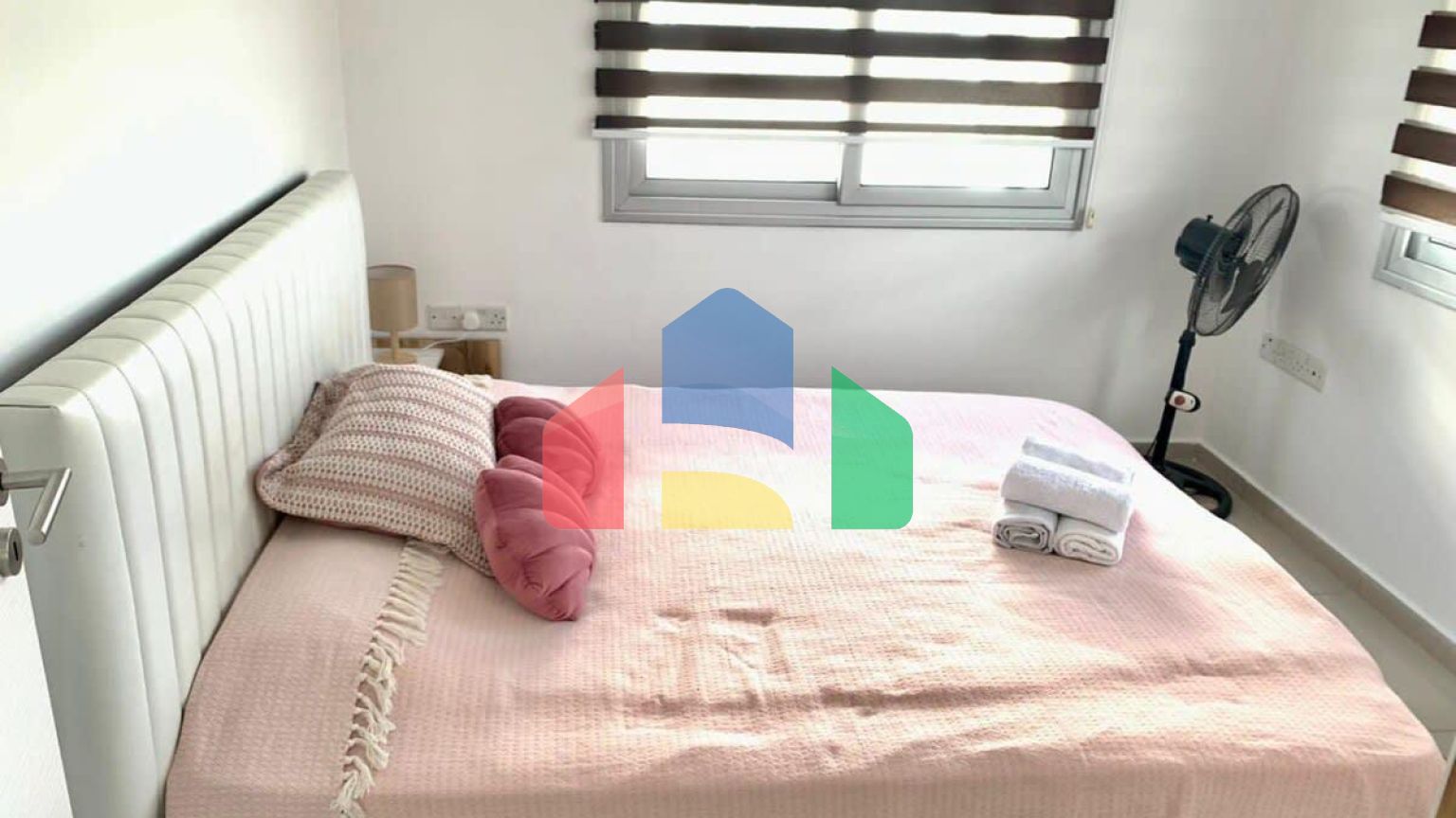 2-комнатный пентхаус 40 м2 с террасой на крыше 26 м2