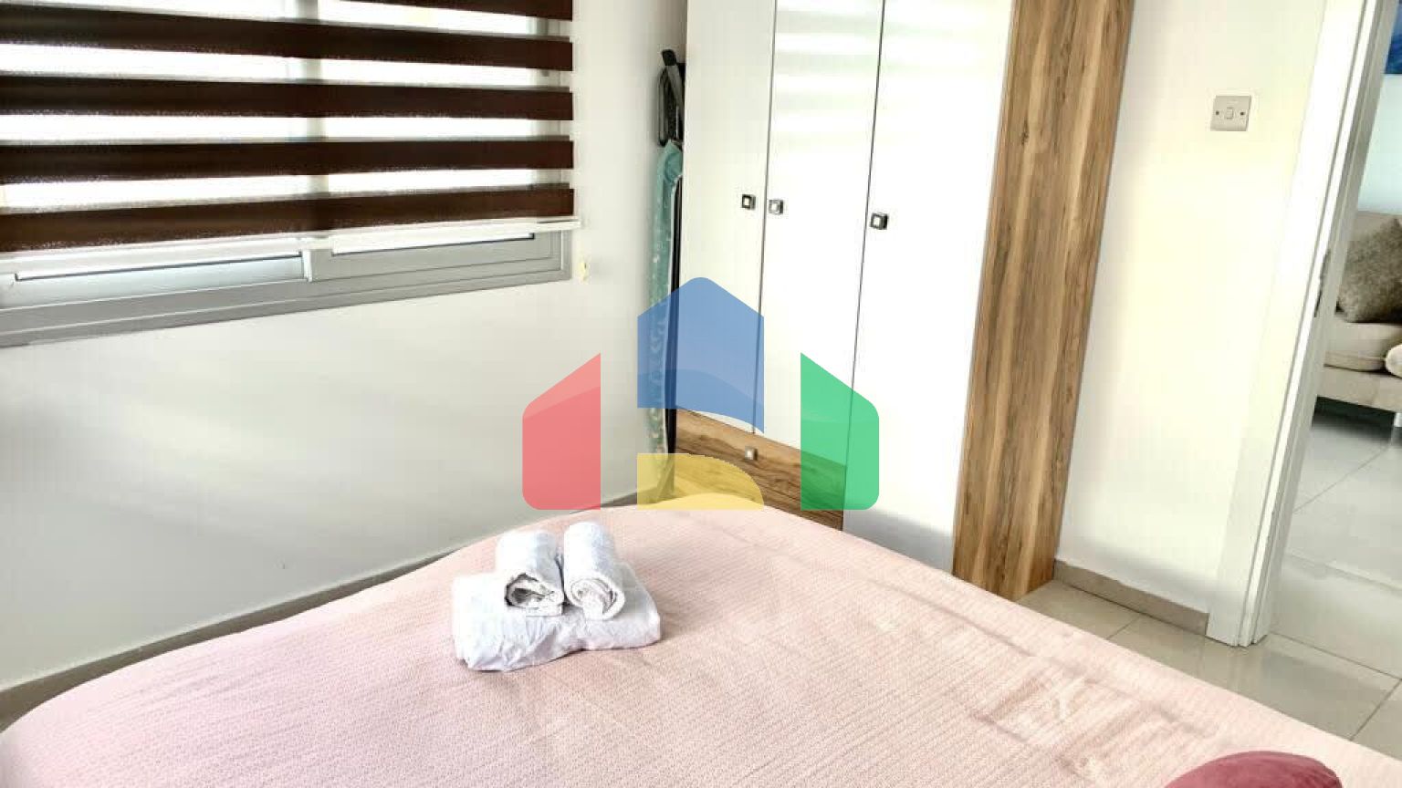 2-комнатный пентхаус 40 м2 с террасой на крыше 26 м2