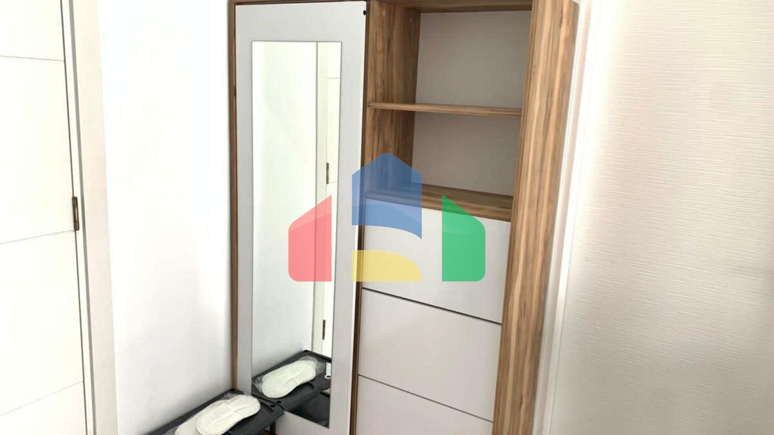 2-комнатный пентхаус 40 м2 с террасой на крыше 26 м2