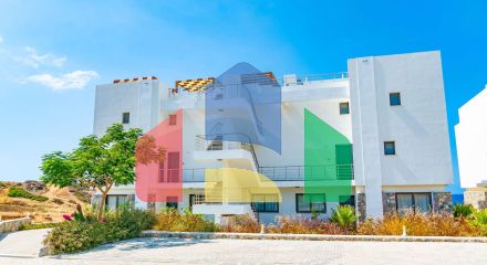 Студия-пентхаус 37 м2 с террасой на крыше 18 м2 в элитном комплексе на берегу моря Студия-пентхаус 37 м2 с террасой на крыше 18 м2 в элитном комплексе на берегу моря