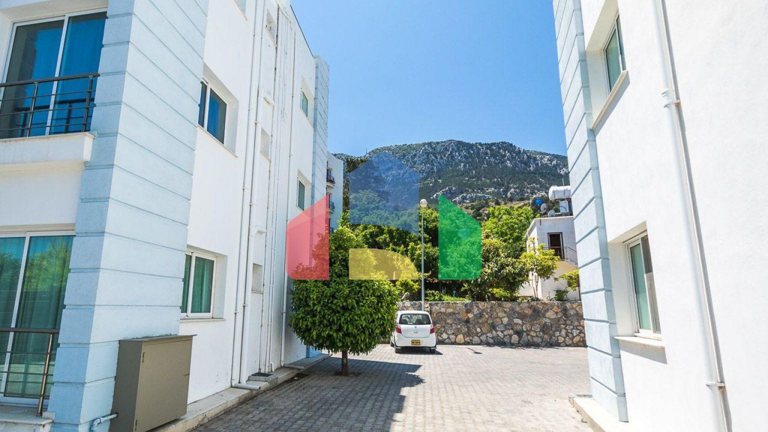 3-комнатные апартаменты 78 м2 с мебелью и техникой