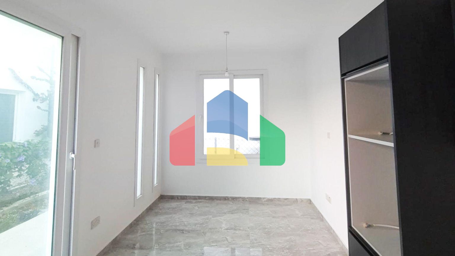 Двухэтажная 4-комнатная вилла 140 м2 с потрясающим видом на горы