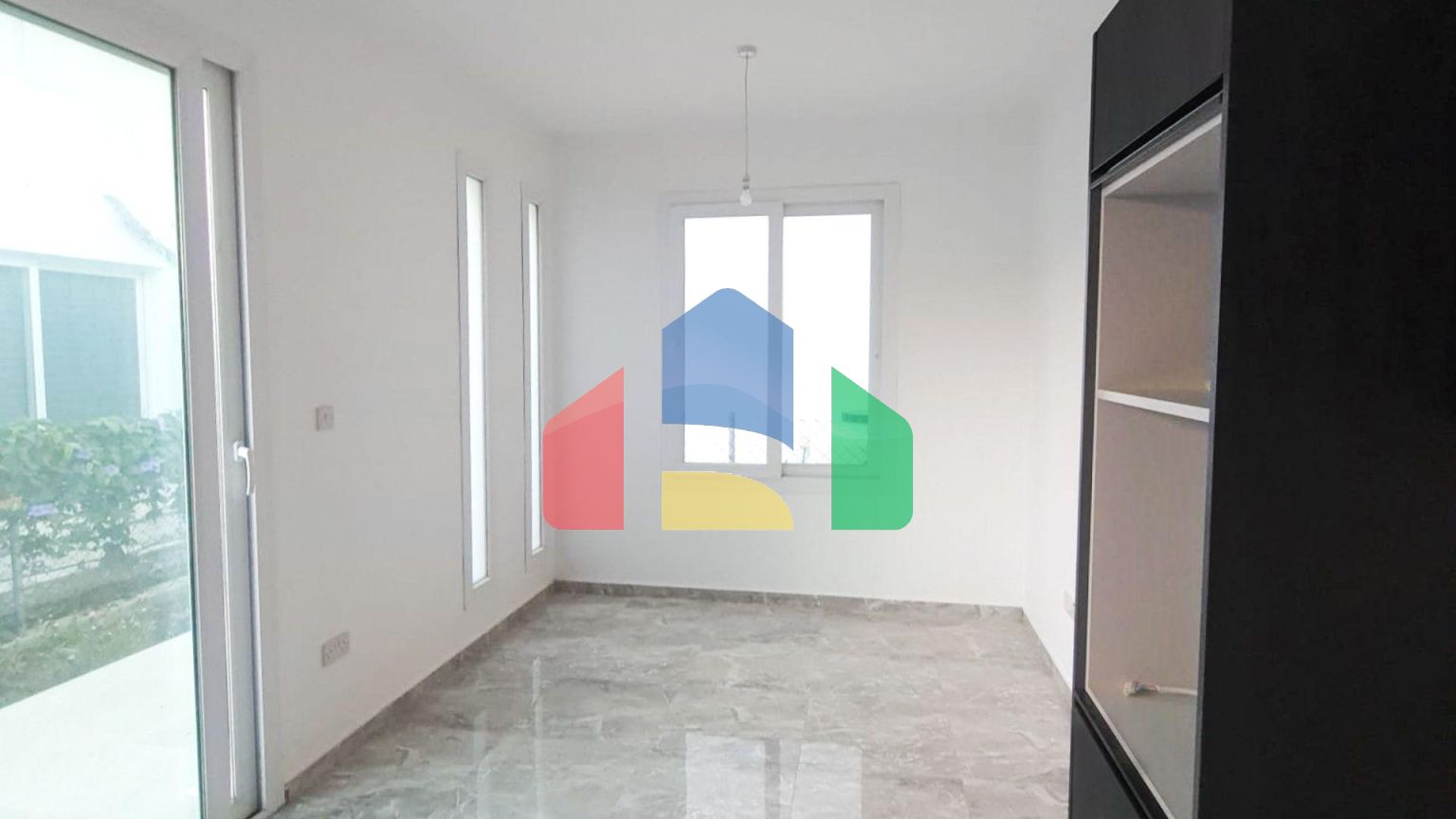 Двухэтажная 4-комнатная вилла 140 м2 с потрясающим видом на горы