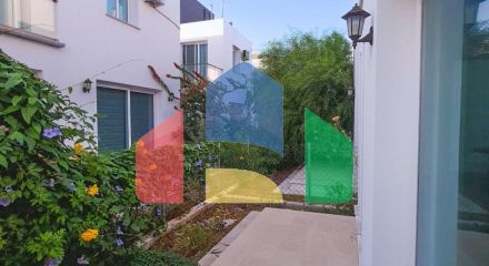 Двухэтажная 4-комнатная вилла 140 м2 с потрясающим видом на горы Двухэтажная 4-комнатная вилла 140 м2 с потрясающим видом на горы